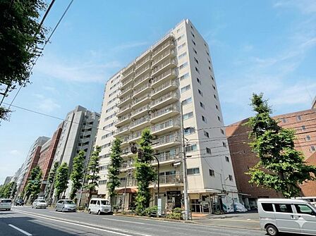 【外観】派手すぎず、地味すぎない。ちょうど良い高級感が漂う大人の住まい。