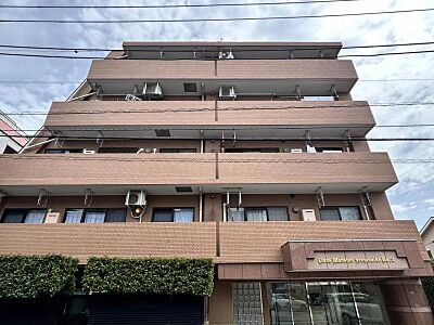 外観:【外観】重厚感のある佇まいが魅力です。 外観:【外観】重厚感のある佇まいが魅力です。