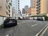 駐車場：【駐車場】敷地内に確保され、お車を身近に感じられる環境です。