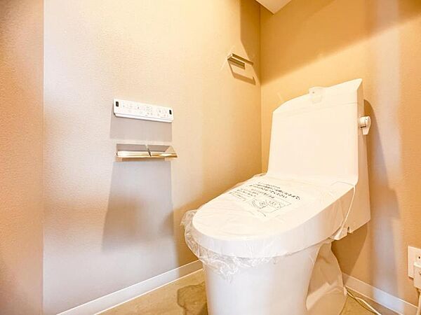 トイレを拡大表示