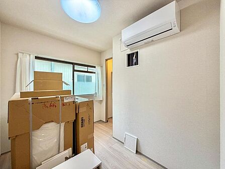 【洋室：4.0帖】　静かな眠りへ。一日の終わりを優しく包む、上質な寝室を創造中。