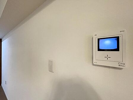 【TVインターホン】防犯面でも安心できるTV付インターホン。