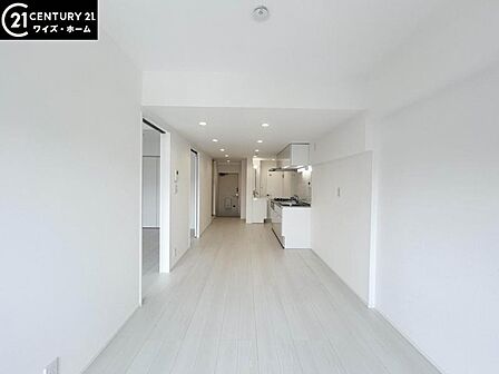 【リビング:12帖】まっさらな空間に夢を。あなたの家具が映える、洗練された住空間