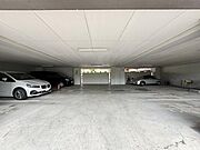 【駐車場】敷地内に設けられた利便性の高い環境。