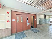 【エレベーター】　しっかりと管理が行き届いており、いつも共用部は綺麗に保たれています
