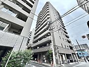 【外観】周囲の街並みに調和した外観です。