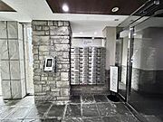【エントランス】住まいの顔となるエントランス空間です。