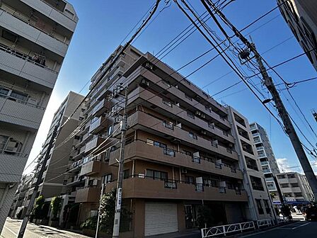 【外観】住む人がいつまでも心地良さを感じ続けられる多様な住空間を創造します。