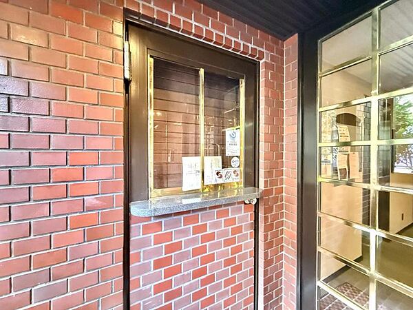 エントランスを拡大表示