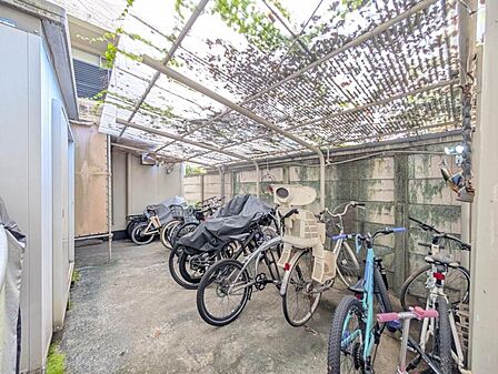 【駐輪場】住民専用の駐輪場で安心してご利用いただけます。