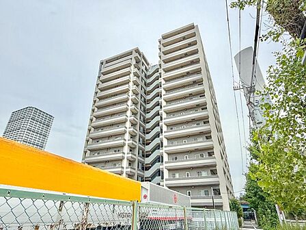 【外観】 毎日の暮らしに寄り添う、優しい雰囲気の外観が魅力です。