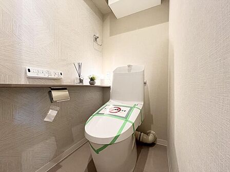【トイレ】 お掃除ラクラク。広さを確保したトイレスペース