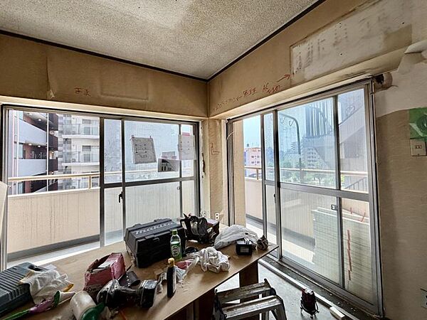 室内