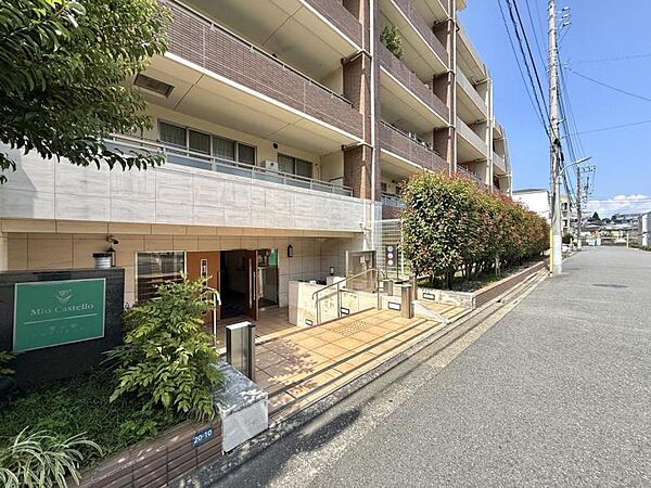 エントランスを拡大表示