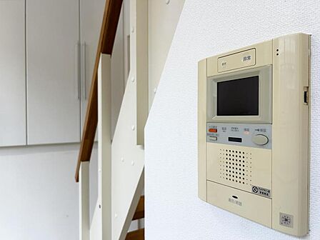 【TVインターホン】防犯面でも安心できるTV付インターホン。