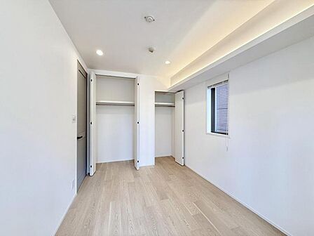 【洋室：6.0帖】　どんな家具にも調和する明るく落ち着いた内装 大切な時間を豊かに、快適にお過ごしいただけます。