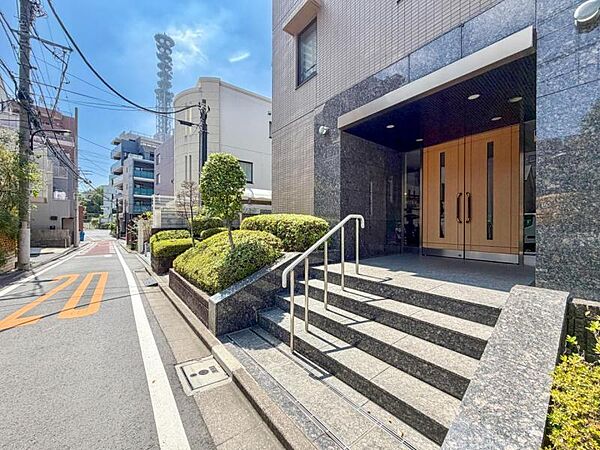 エントランスを拡大表示