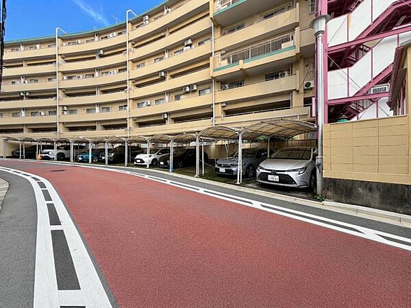 駐車場を拡大表示
