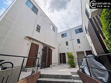 【外観】帰ってくるたびに嬉しくなる。住む人の誇りを形にしたような建物。