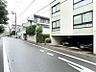 エントランス：【エントランス】幅員にゆとりある前面道路。視界が広がり、確かな開放感があります。
