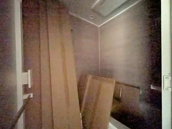 浴室を拡大表示