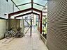 エントランス：【駐輪場】屋根付き駐輪場で、雨の日も安心です。