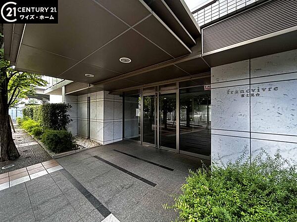 エントランスを拡大表示