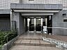 エントランス：【エントランス】上質な雰囲気を纏う共用スペース。