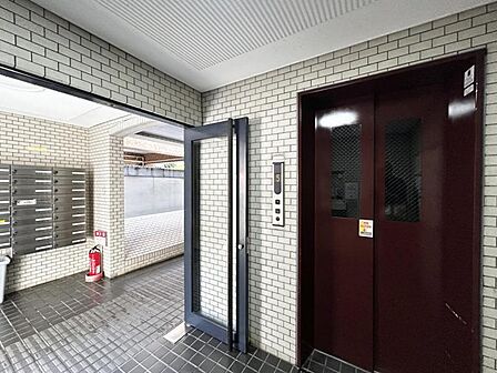 【エレベーター】エレベーター完備のため荷物が多くなっても安心。