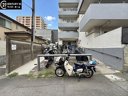 【バイク置き場】バイクを置くことも可能です。