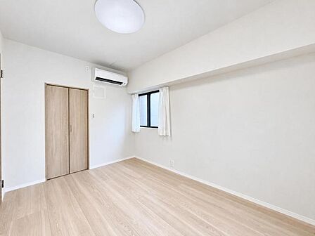【洋室：5.8帖】安らぎに満ちた空間がここから始まります。