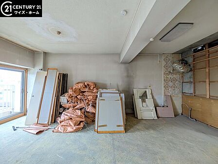 【リビング：13.5帖】まっさらな空間に夢を。あなたの家具が映える、洗練された住空間へ。