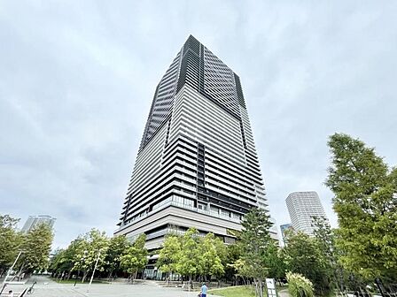 【外観】柔らかな印象を与える落ち着いた佇まい。