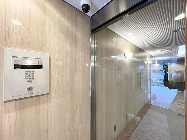 エントランスを拡大表示