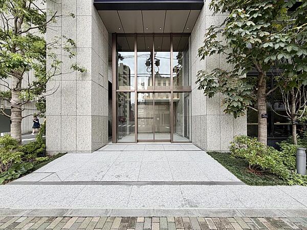 エントランスを拡大表示
