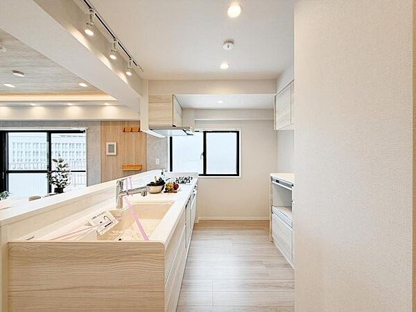 キッチンを拡大表示