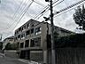 外観：【外観】街並みに溶け込みながらも存在感を放つ外観。