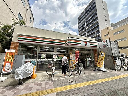 【周辺環境】周囲には生活利便施設が点在しています。