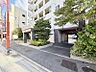 外観：【外観】落ち着いた色合いで、周囲の街並みに馴染む外観です。