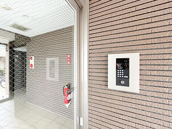 エントランスを拡大表示