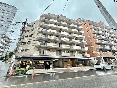【外観】味わいのあるレトロな佇まい。やさしい雰囲気を感じます。