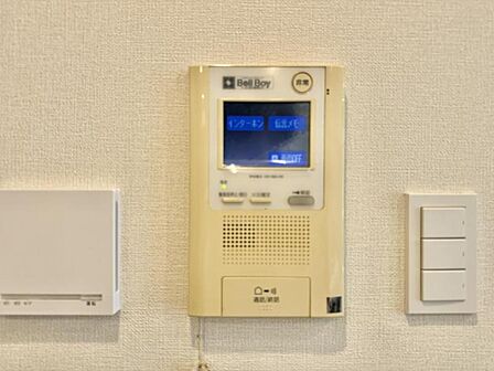 【TVインターホン】防犯面でも安心できるTV付インターホン。