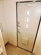 シューズボックスのある玄関です