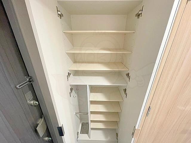 収納