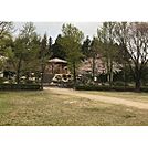 公園「矢高中央公園まで845ｍ」
