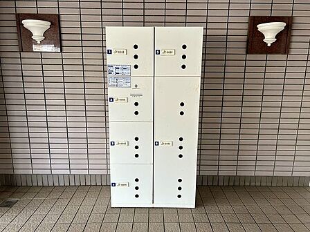 【宅配ボックス】宅配ボックスがあるとネットでの買物で便利ですね。