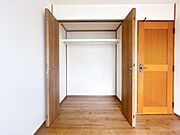【リフォーム済　2F和室収納】押入をクローゼットに変更しました。