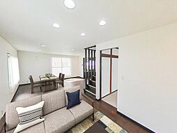 リビング/ダイニングの画像