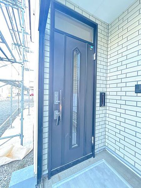 玄関を拡大表示