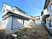 【庭】ガーデニングや家庭菜園が楽しめます。